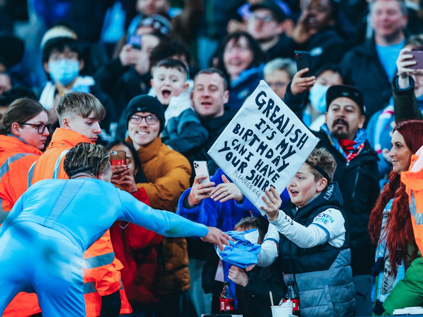 与近两年来 与近两年来